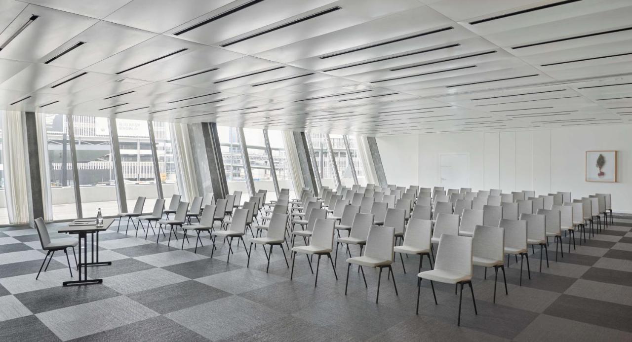 Hyatt Regency Zurich Airport Circle Hotel Kloten Bagian luar foto