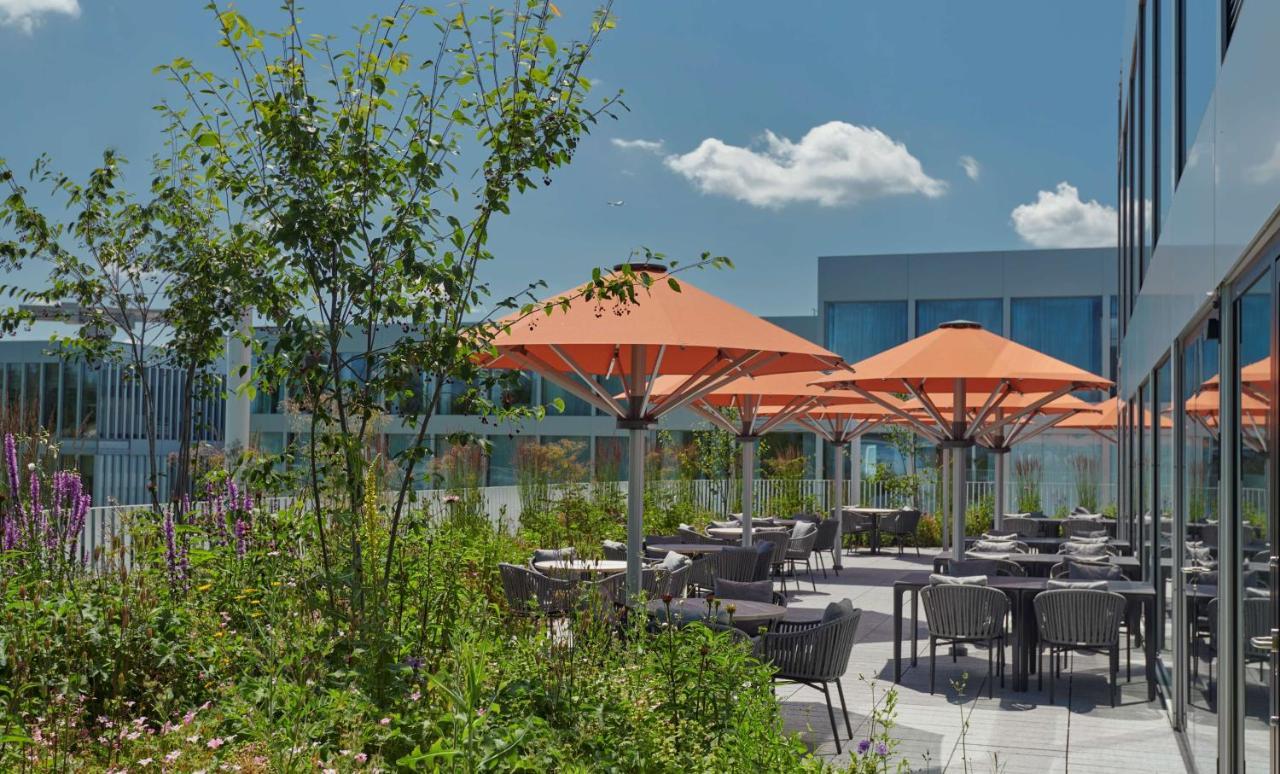 Hyatt Regency Zurich Airport Circle Hotel Kloten Bagian luar foto