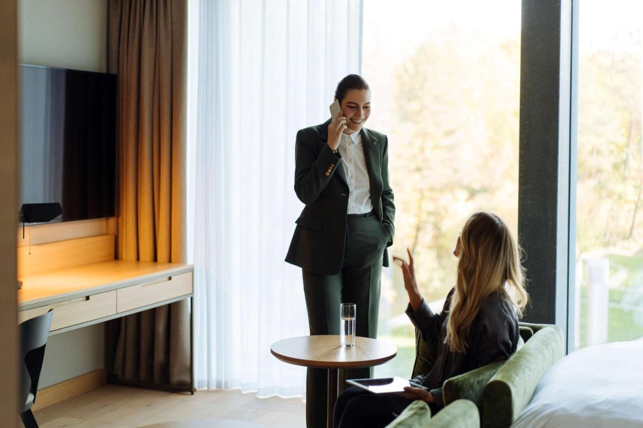 Hyatt Regency Zurich Airport Circle Hotel Kloten Bagian luar foto